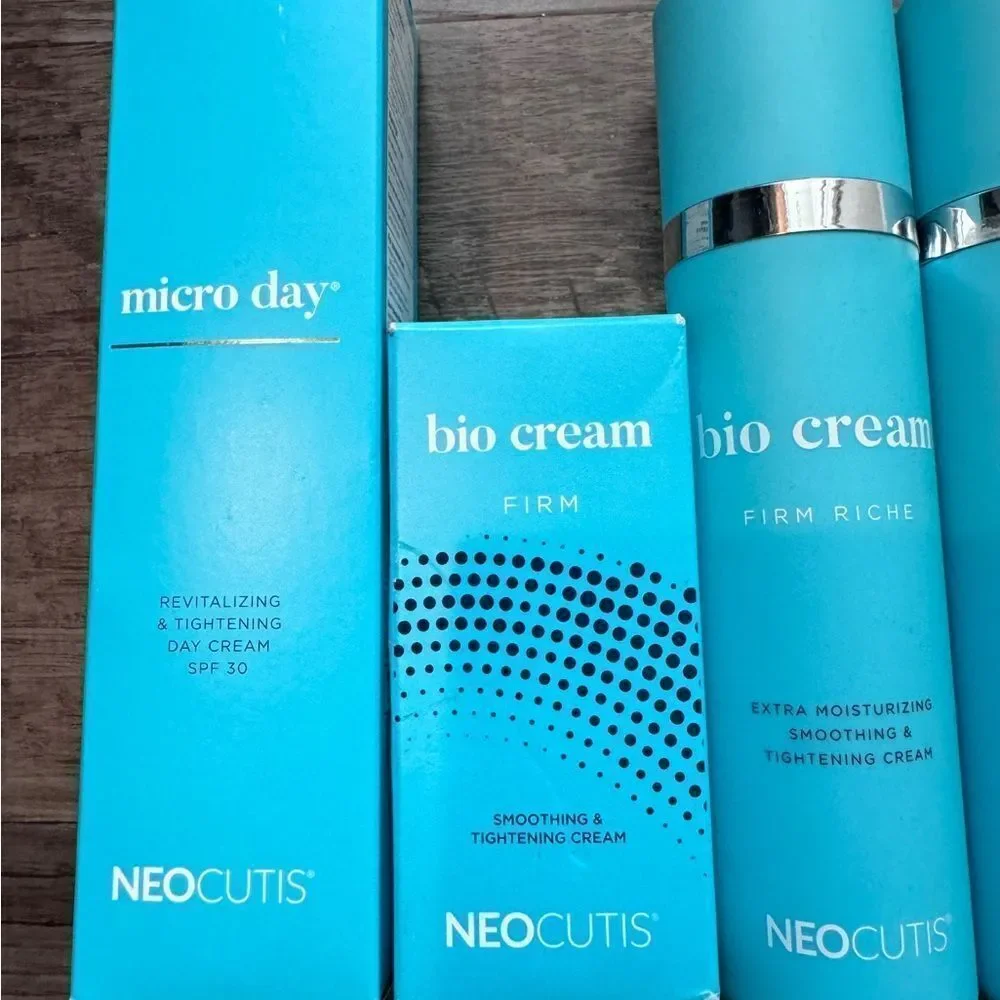 High end skincare bundle - Picture 3 of 7